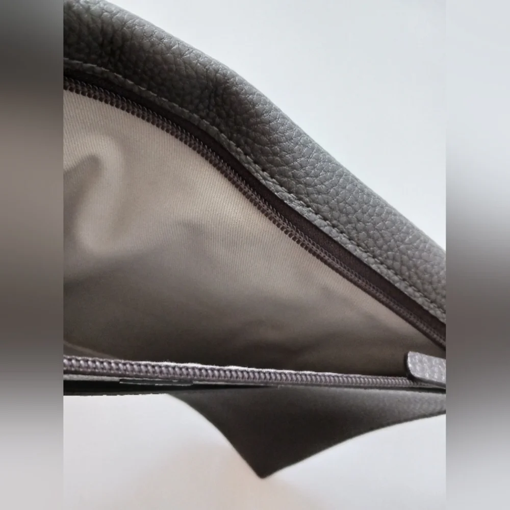 TUMI gray leather wristlet 11" x 7.5" - Picture 10 of 10